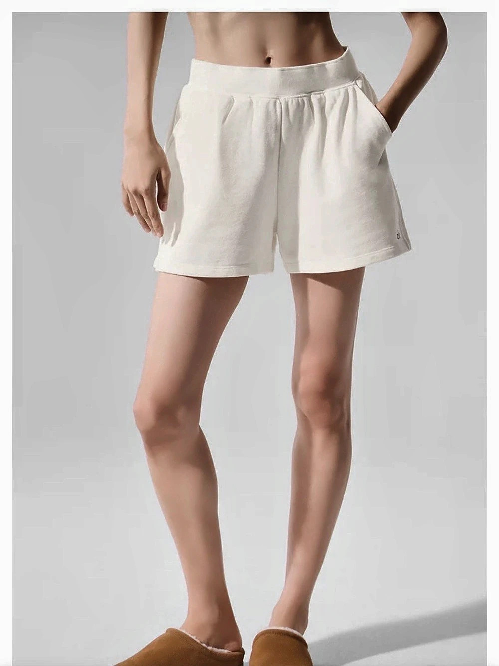 Alo Yoga Low Key Sweat Short